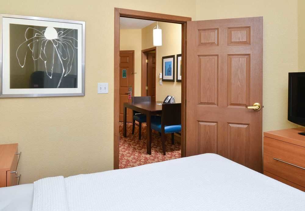 Towneplace Suites By Marriott Miami Airport W Doral Exterior foto